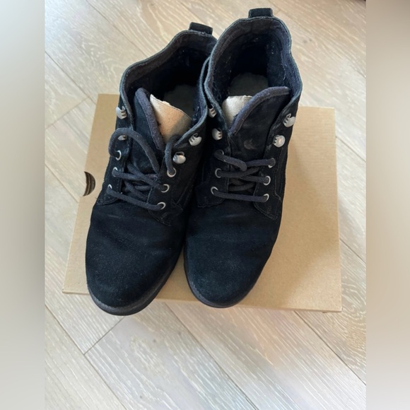 UGG Bethany - Classic Slim Water Resistant Chukka Boot - Picture 11 of 11